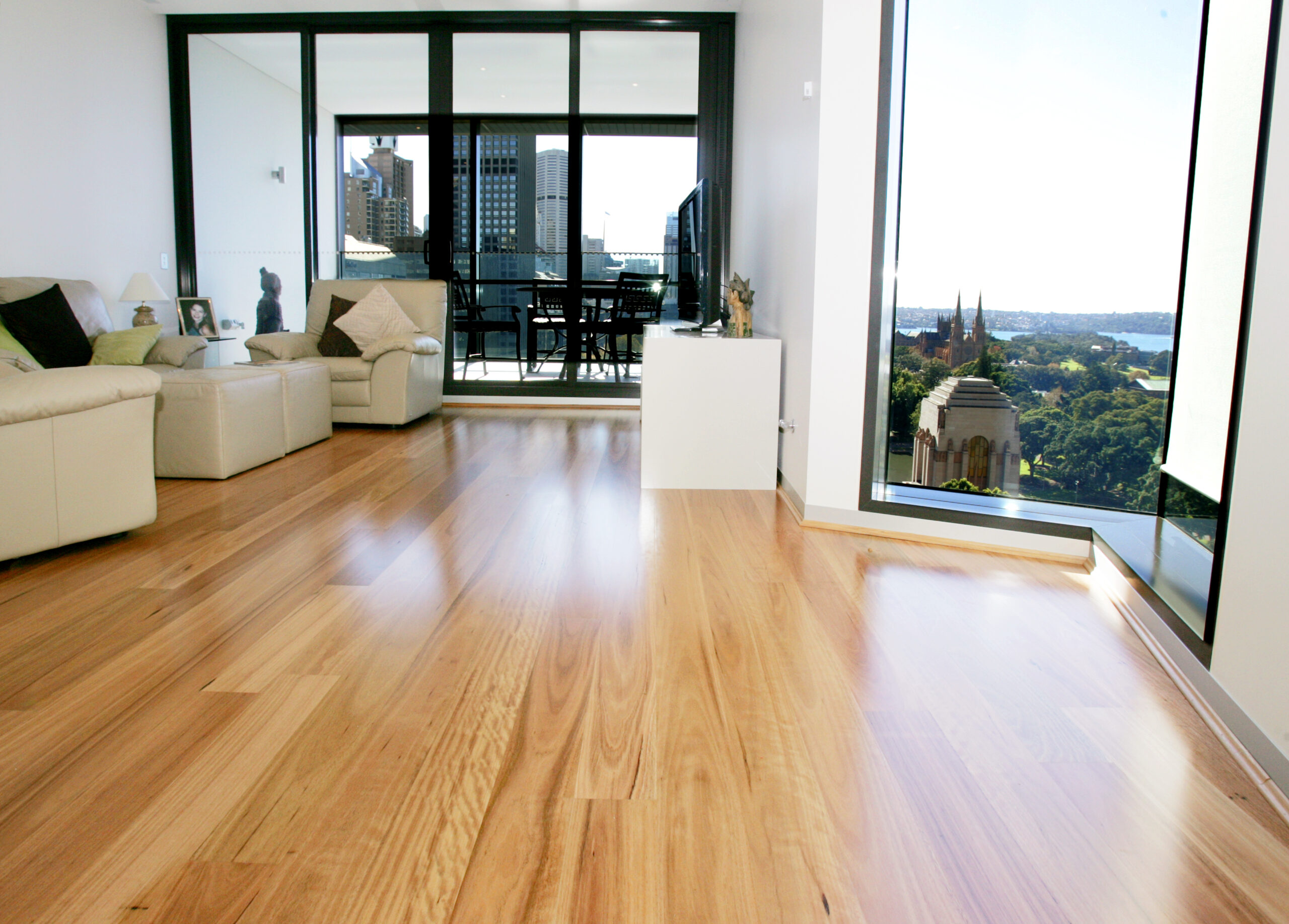 Why Choose Dark Wood Floors For Your Home?