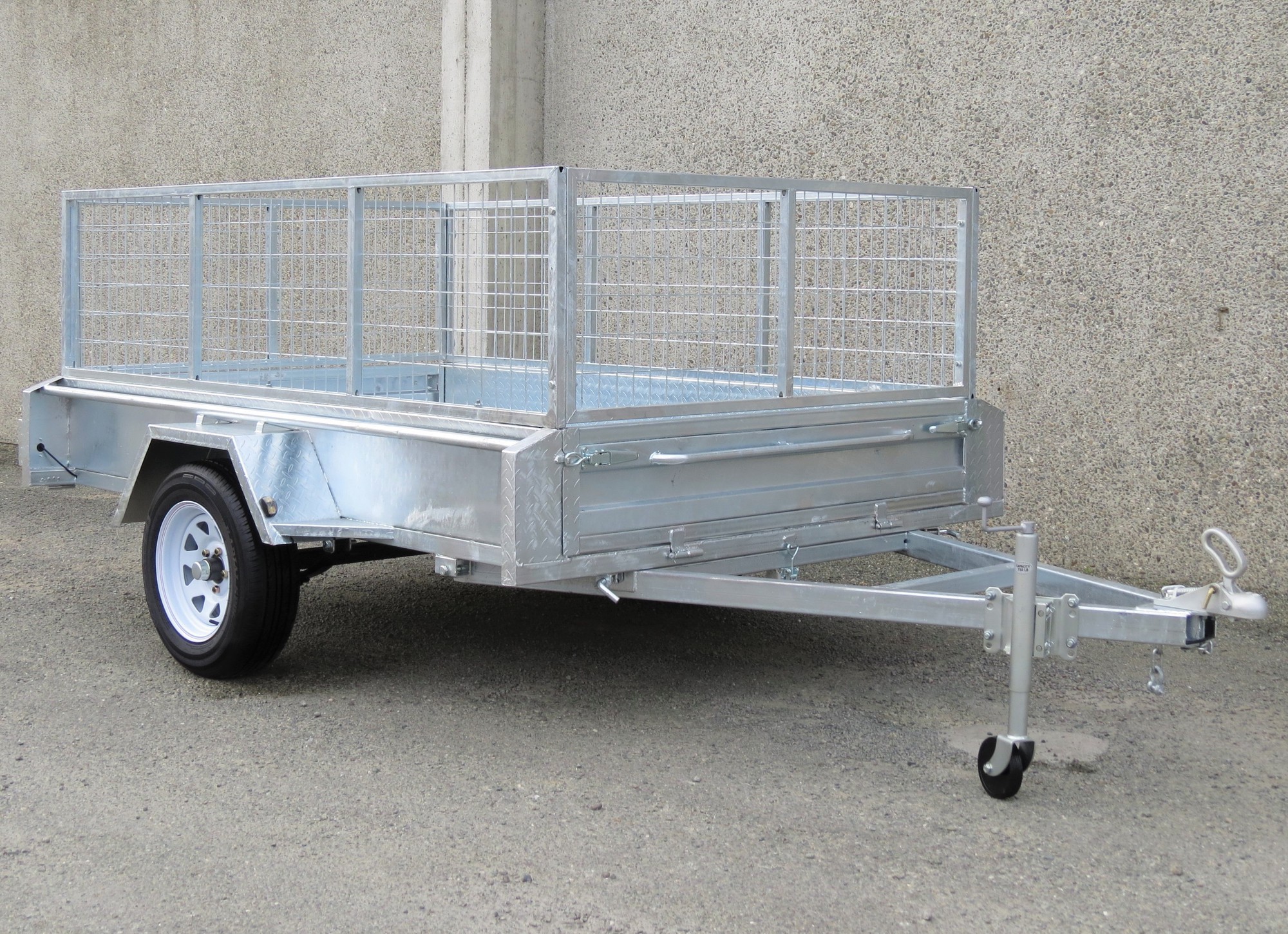 Maximizing Space And Efficiency With A Single Axle Car Trailer